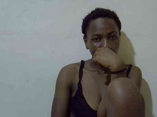 Queen-fantacy webcam