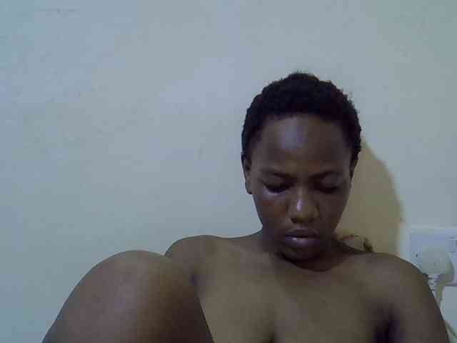 Queen-fantacy webcam