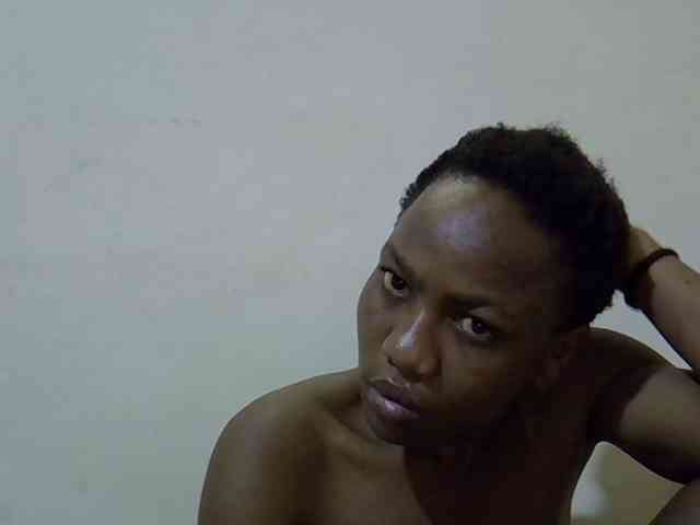 Queen-fantacy webcam