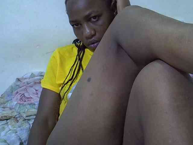 Queen-fantacy webcam