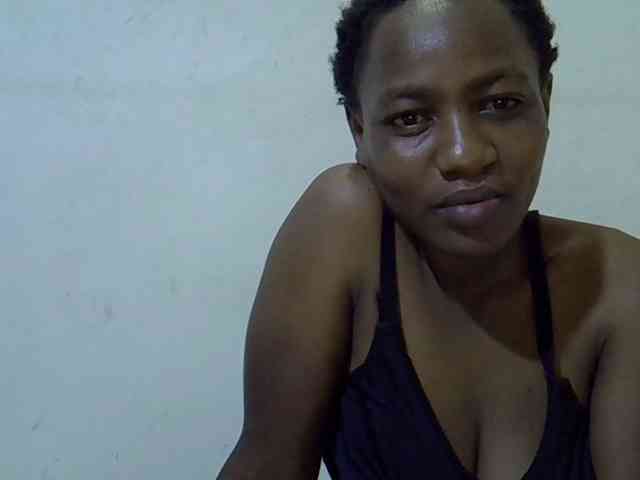 Queen-fantacy webcam