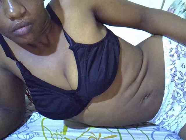 Queen-fantacy webcam