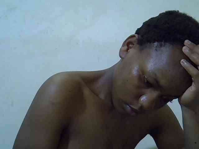 Queen-fantacy webcam