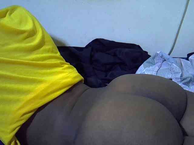 Queen-fantacy webcam