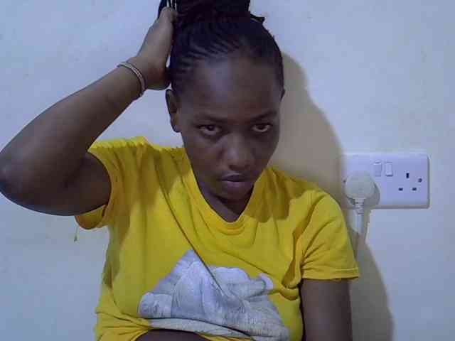 Queen-fantacy webcam