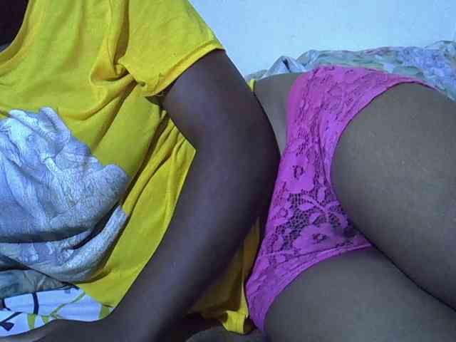 Queen-fantacy webcam