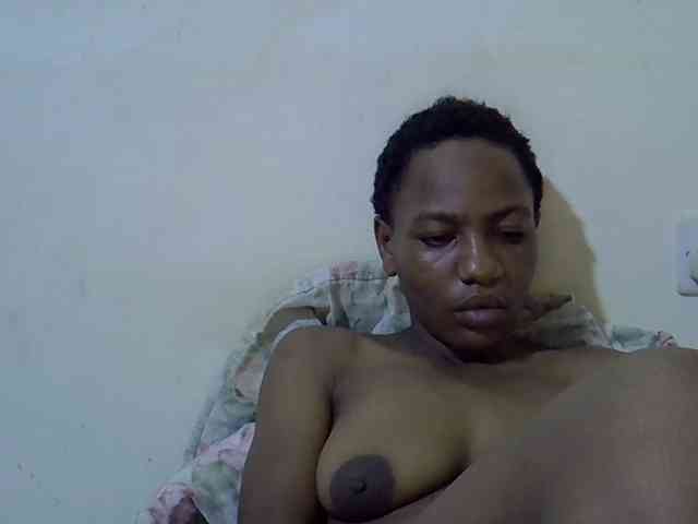 Queen-fantacy webcam