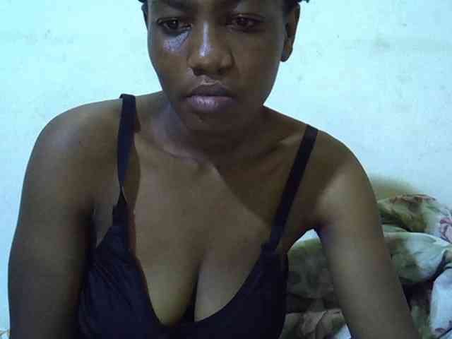 Queen-fantacy webcam