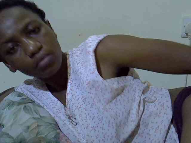 Queen-fantacy webcam