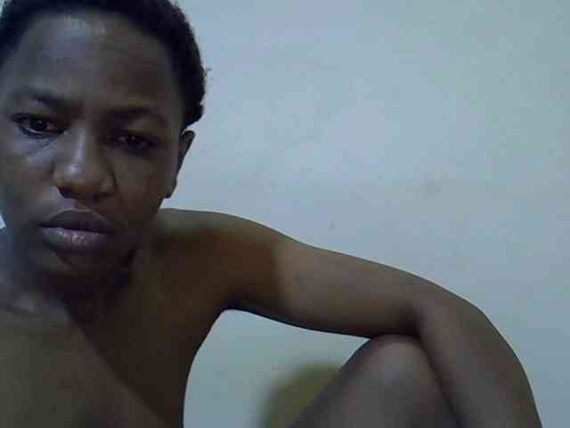 Queen-fantacy webcam