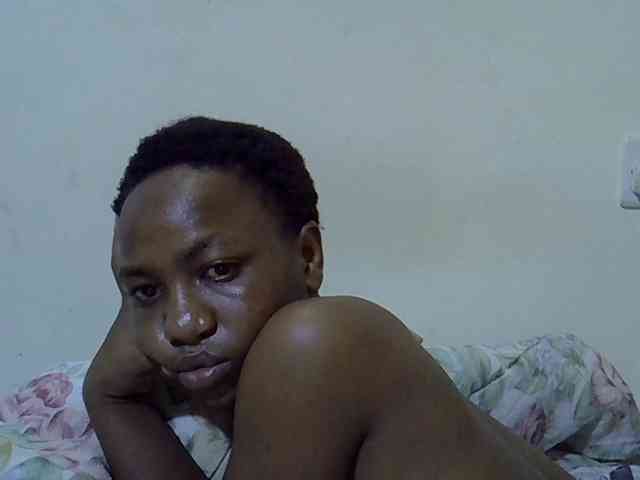 Queen-fantacy webcam