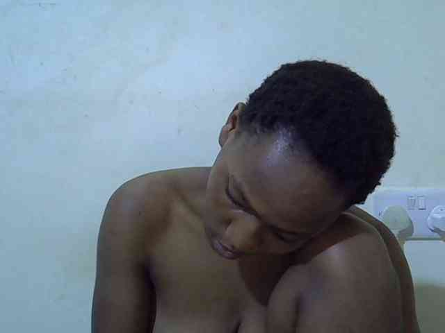 Queen-fantacy webcam