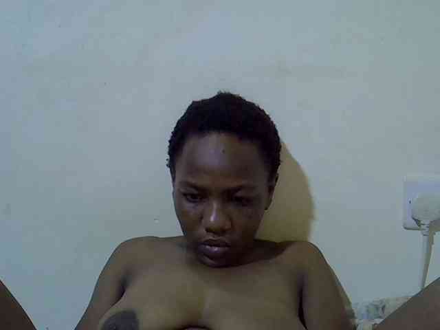 Queen-fantacy webcam