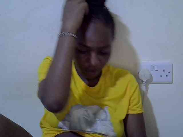 Queen-fantacy webcam