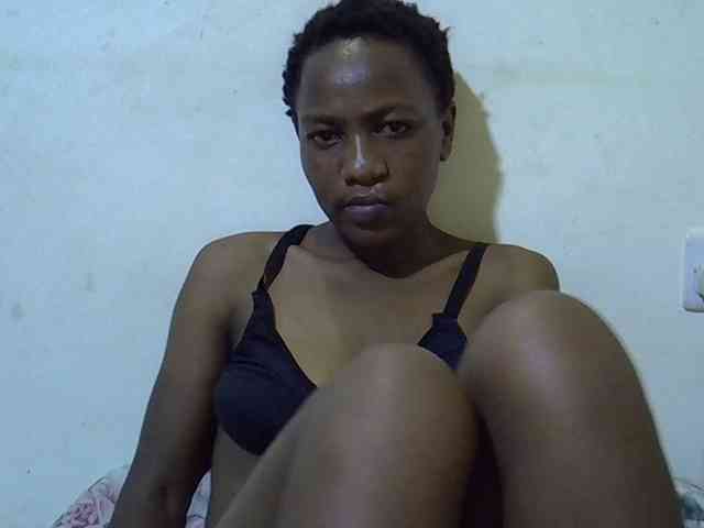 Queen-fantacy webcam