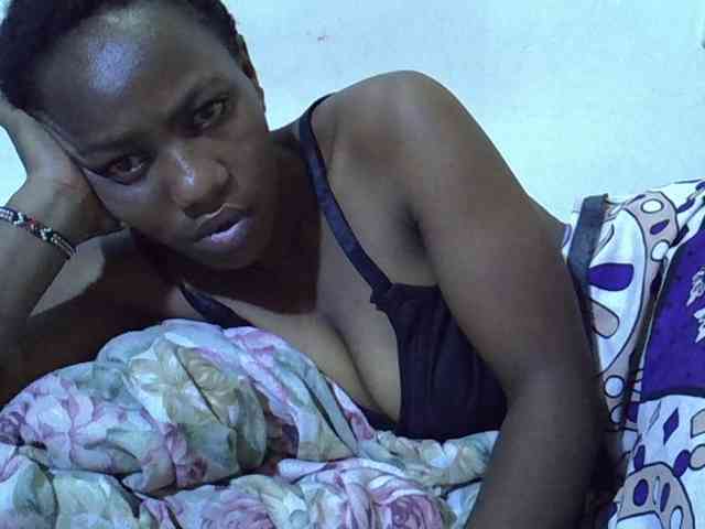 Queen-fantacy webcam