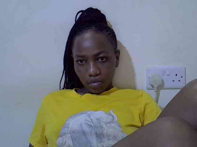 Queen-fantacy webcam