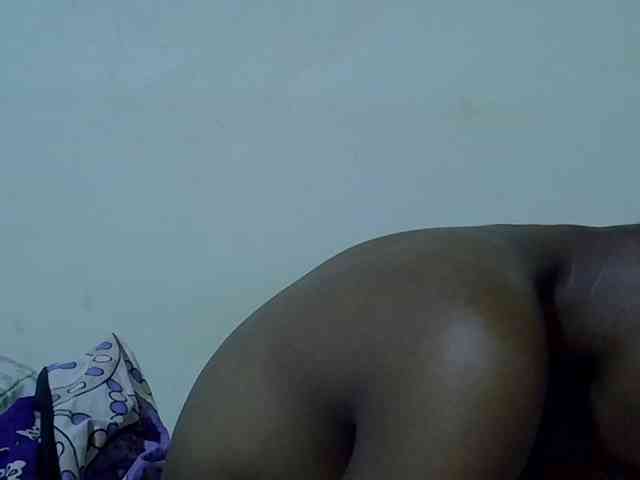 Queen-fantacy webcam