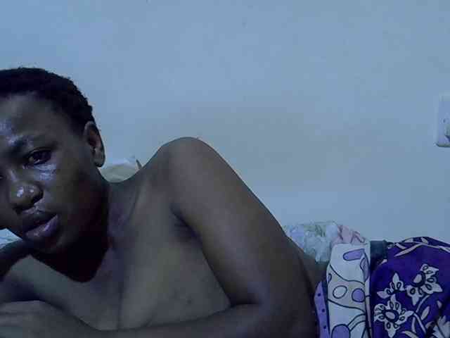 Queen-fantacy webcam