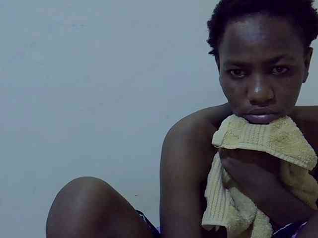 Queen-fantacy webcam