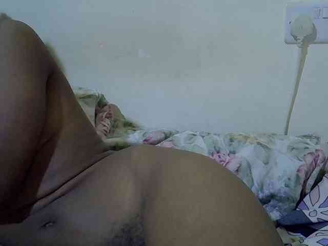 Queen-fantacy webcam