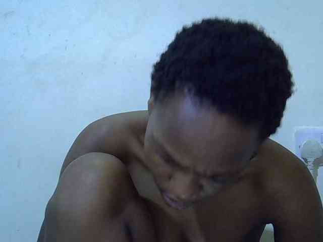 Queen-fantacy webcam