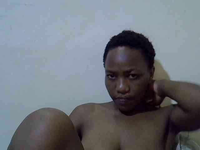 Queen-fantacy webcam