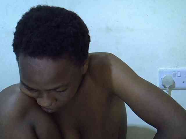 Queen-fantacy webcam