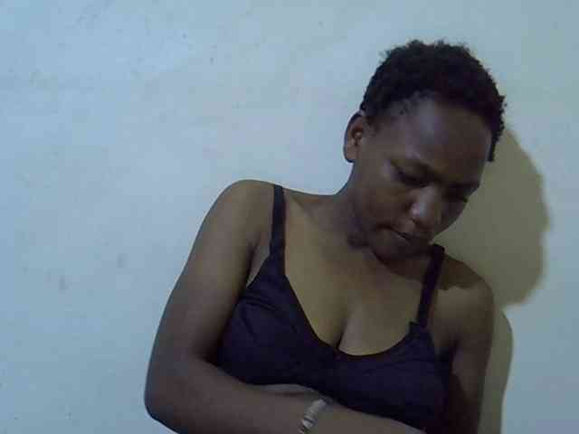 Queen-fantacy webcam