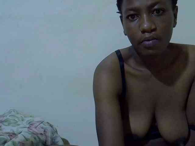 Queen-fantacy webcam