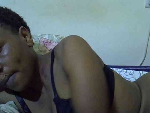 Queen-fantacy webcam