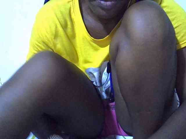 Queen-fantacy webcam