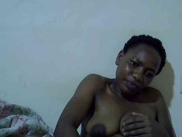 Queen-fantacy webcam