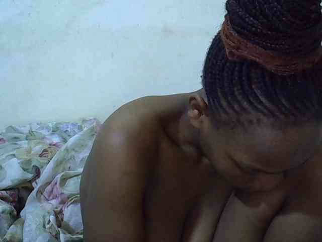 Queen-fantacy webcam