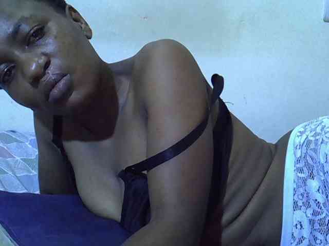 Queen-fantacy webcam