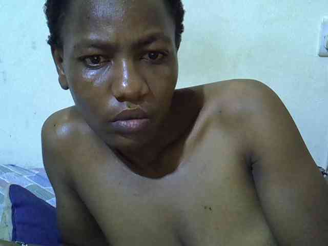 Queen-fantacy webcam