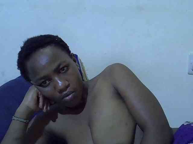 Queen-fantacy webcam