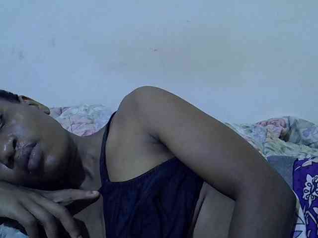 Queen-fantacy webcam