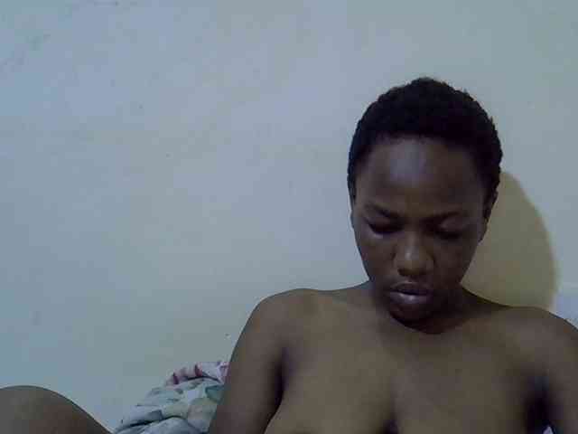 Queen-fantacy webcam