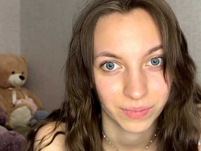 CameliaHovermale's BongaCams show and profile