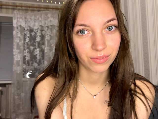 CameliaHovermale — i love naughty and shy Girl | 1tk Kiss | 5tk pm | 10tk feet | 25tks Dance | Lets meet in PVT personal to know each other more