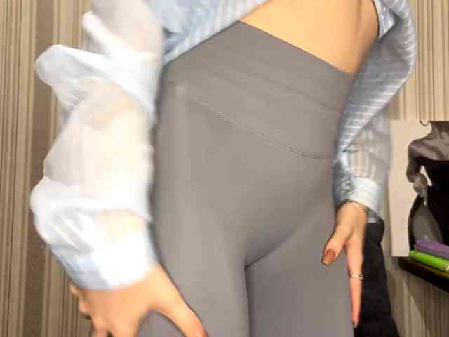 CameliaHovermale CameliaHovermale