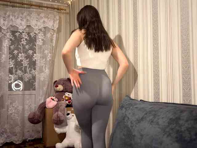 CameliaHovermale webcam