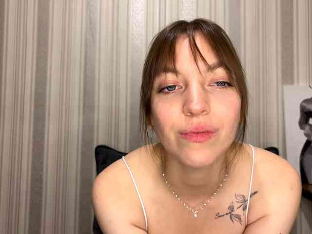 CameliaHovermale CameliaHovermale