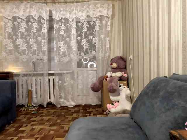 CameliaHovermale CameliaHovermale