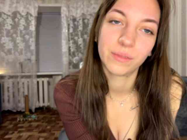 CameliaHovermale webcam