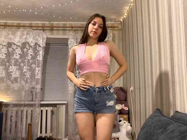 CameliaHovermale CameliaHovermale