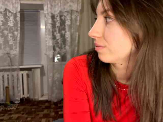 CameliaHovermale webcam