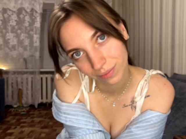 CameliaHovermale CameliaHovermale