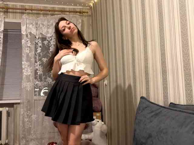 CameliaHovermale webcam